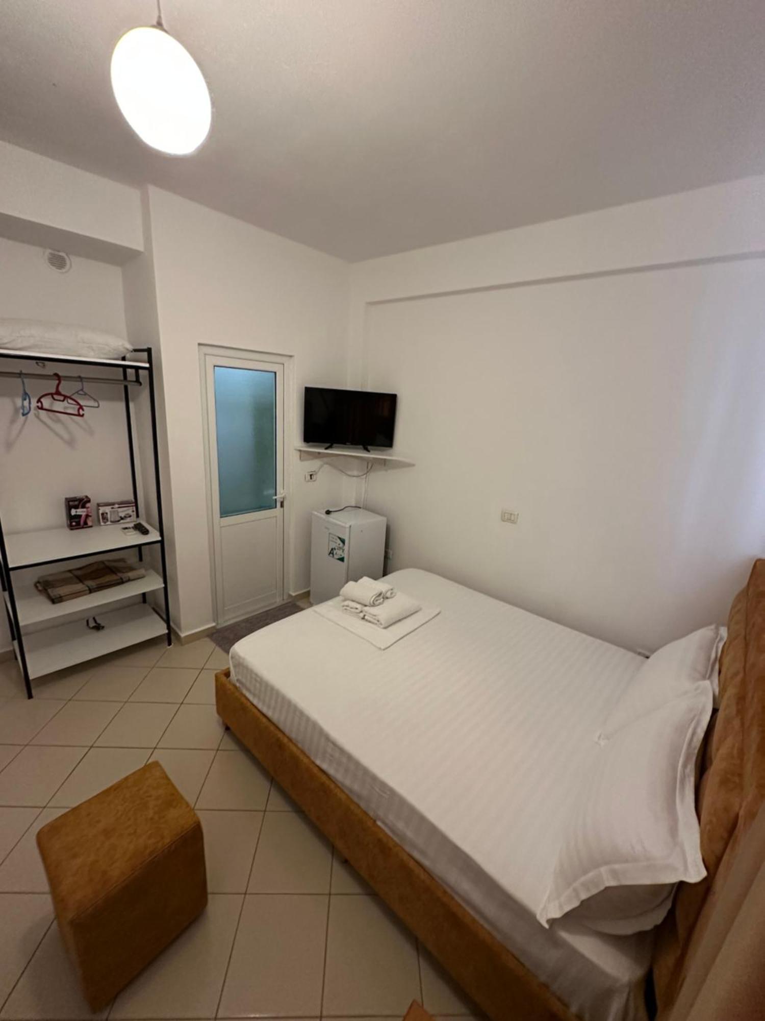 Lengu Holidays * Sarandë